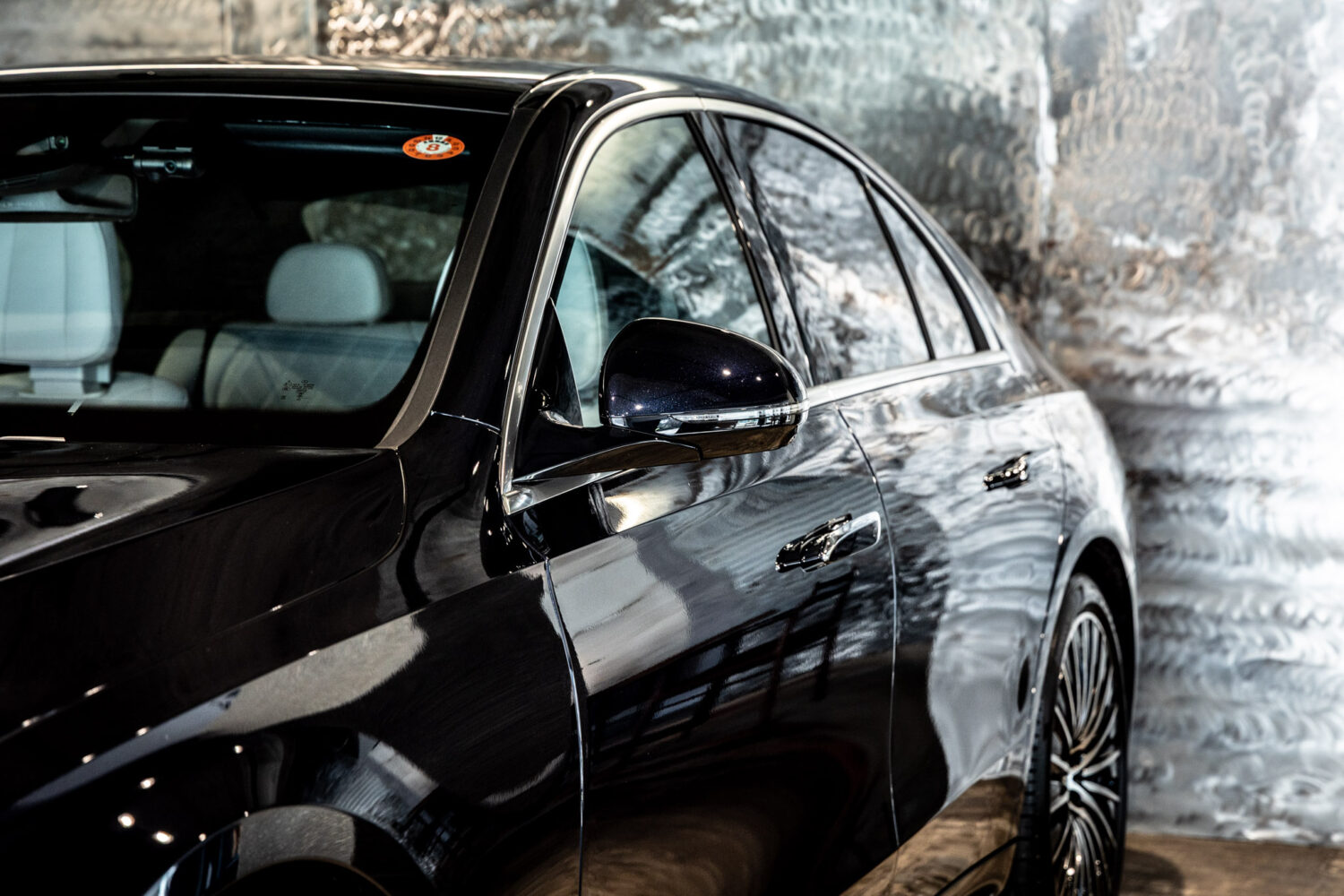 Eクラス E300エクスクルーシブ AMGライン(ISG)