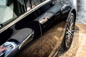 Eクラス E300エクスクルーシブ AMGライン(ISG)