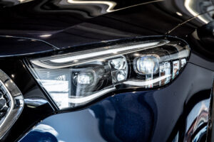 Eクラス E300エクスクルーシブ AMGライン(ISG)