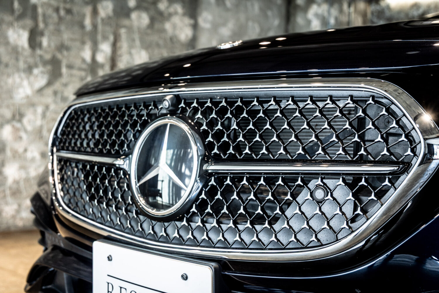 Eクラス E300エクスクルーシブ AMGライン(ISG)