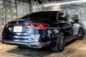 Eクラス E300エクスクルーシブ AMGライン(ISG)