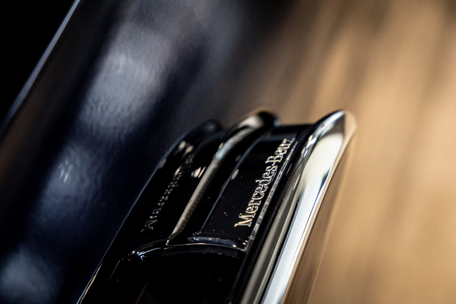 Eクラス E300エクスクルーシブ AMGライン(ISG)