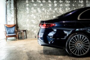 Eクラス E300エクスクルーシブ AMGライン(ISG)