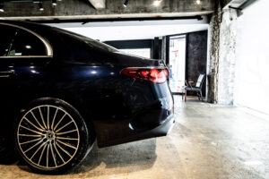 Eクラス E300エクスクルーシブ AMGライン(ISG)