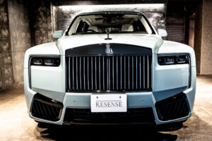 ブラックバッジカリナン 4WD 4名