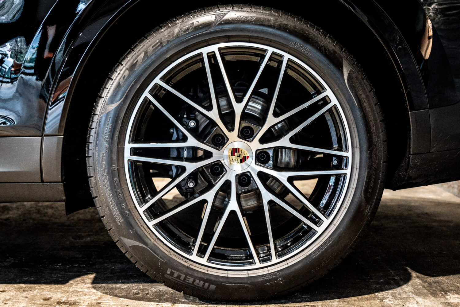 カイエンクーペ ティプトロニックS リアコンフォートベンチシート 4WD