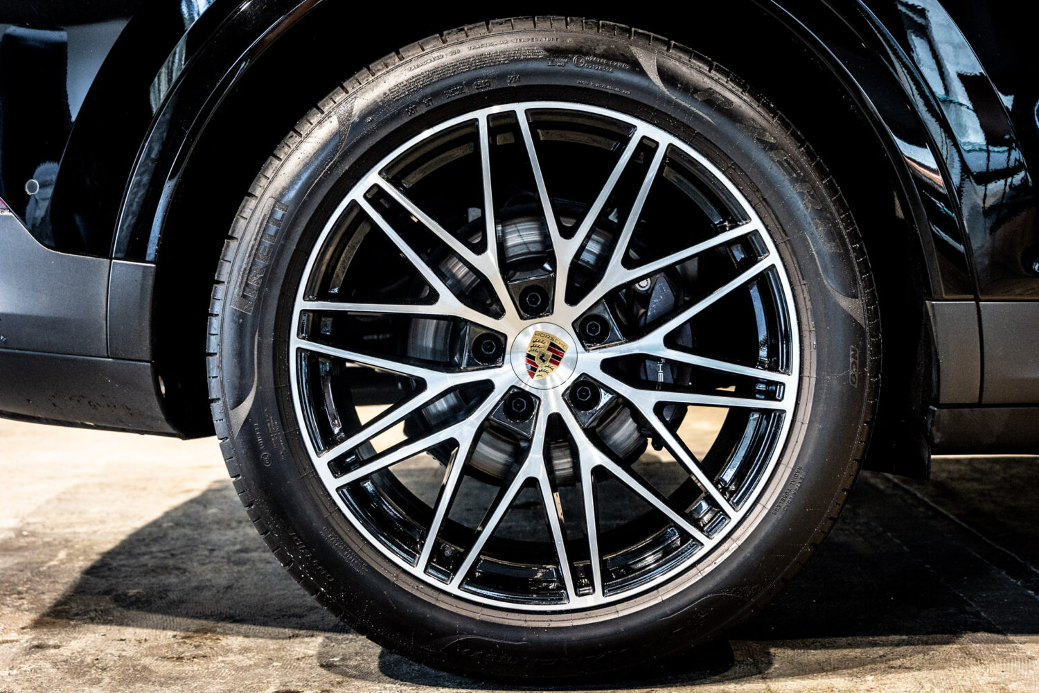 カイエンクーペ ティプトロニックS リアコンフォートベンチシート 4WD