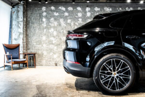 カイエンクーペ ティプトロニックS リアコンフォートベンチシート 4WD