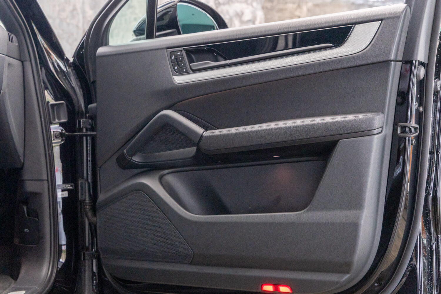 カイエンクーペ ティプトロニックS リアコンフォートベンチシート 4WD