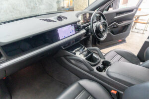 カイエンクーペ ティプトロニックS リアコンフォートベンチシート 4WD