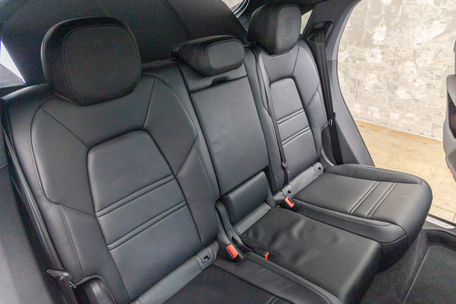 カイエンクーペ ティプトロニックS リアコンフォートベンチシート 4WD