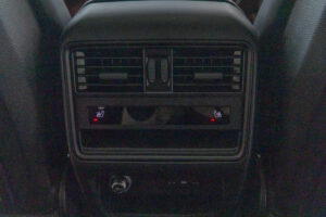 カイエンクーペ ティプトロニックS リアコンフォートベンチシート 4WD