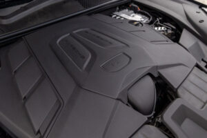 カイエンクーペ ティプトロニックS リアコンフォートベンチシート 4WD