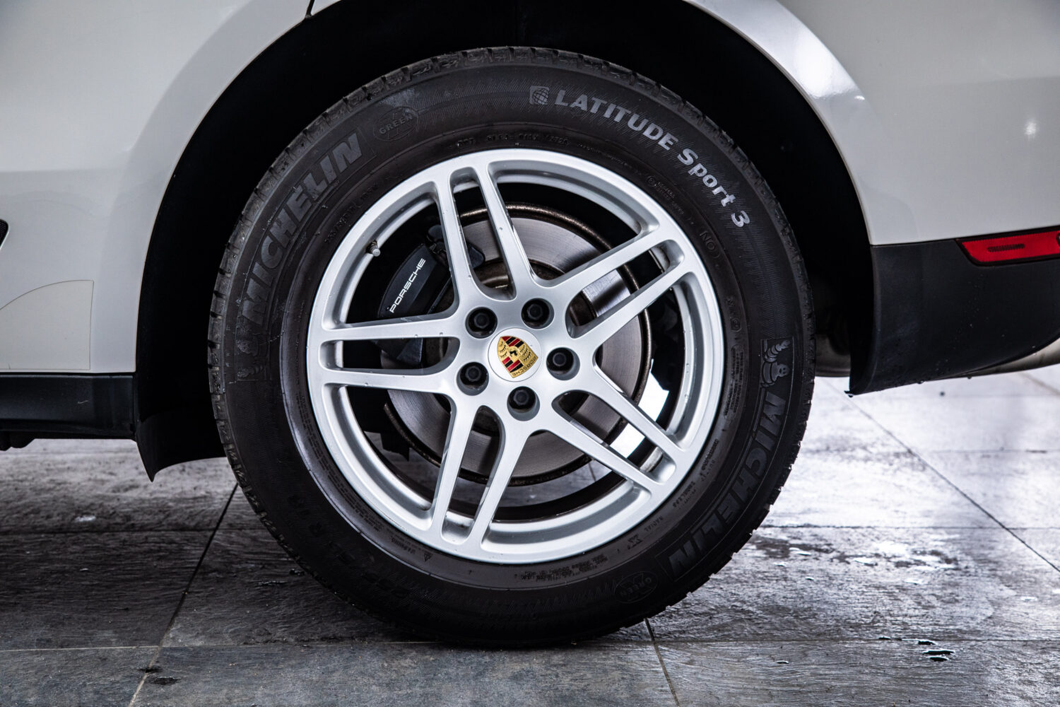 マカン S シュポルト エディション (パノラミック ルーフ システム装着車) PDK 4WD