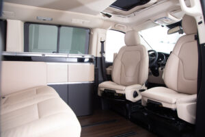 Vクラス BRABUS マルコポーロ D30 4×4 キャンパー