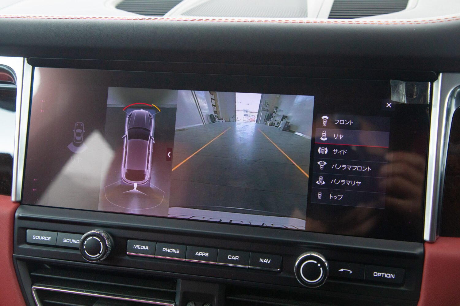 マカン S シュポルト エディション (パノラミック ルーフ システム装着車) PDK 4WD