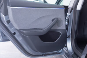 テスラ モデル3 RWD