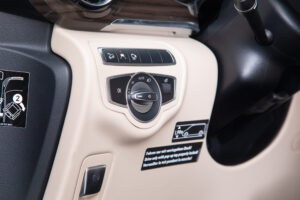 Vクラス BRABUS マルコポーロ D30 4×4 キャンパー