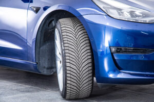 モデル3 ロングレンジ デュアルモーター 4WD