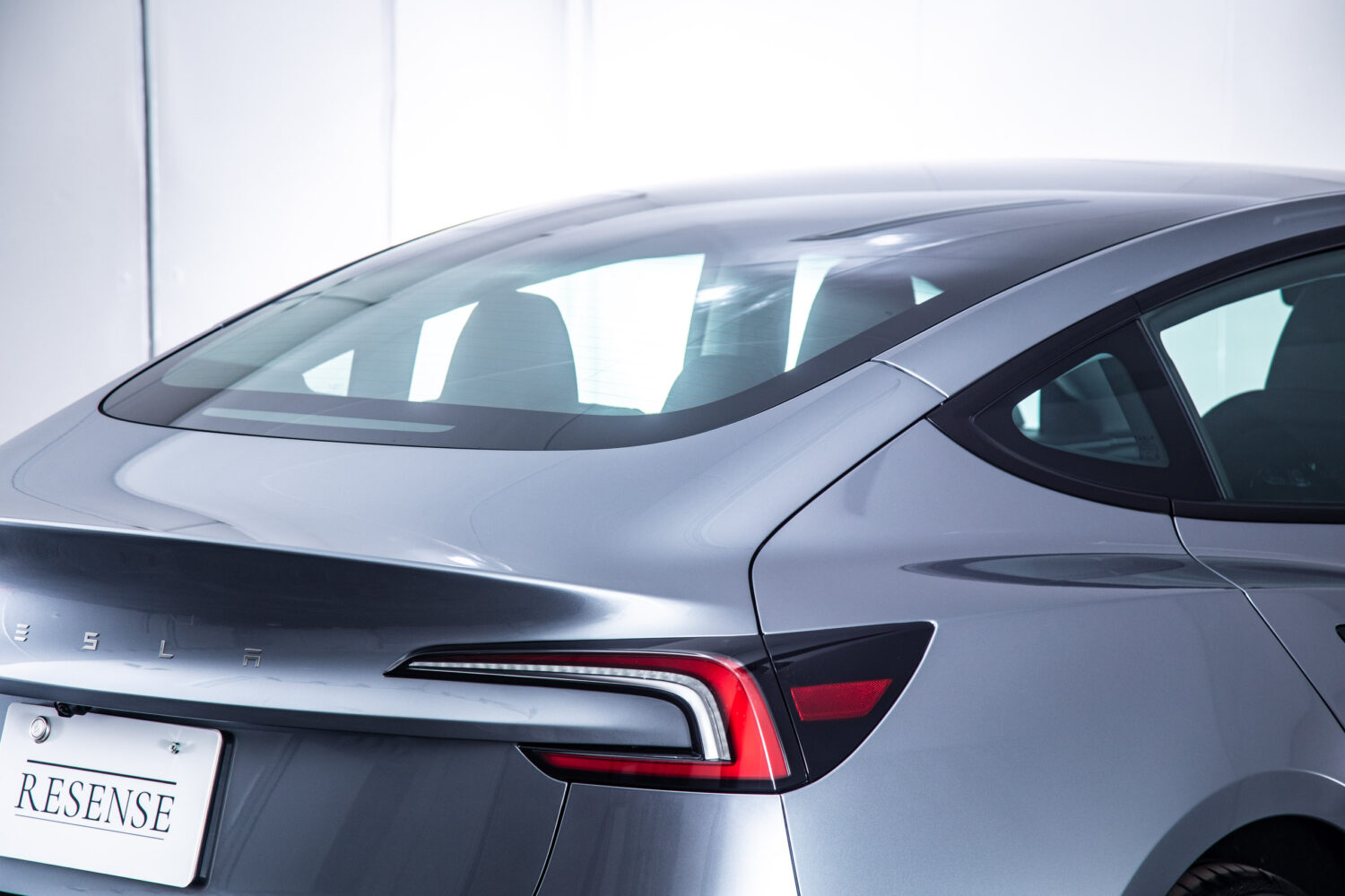 テスラ モデル3 RWD