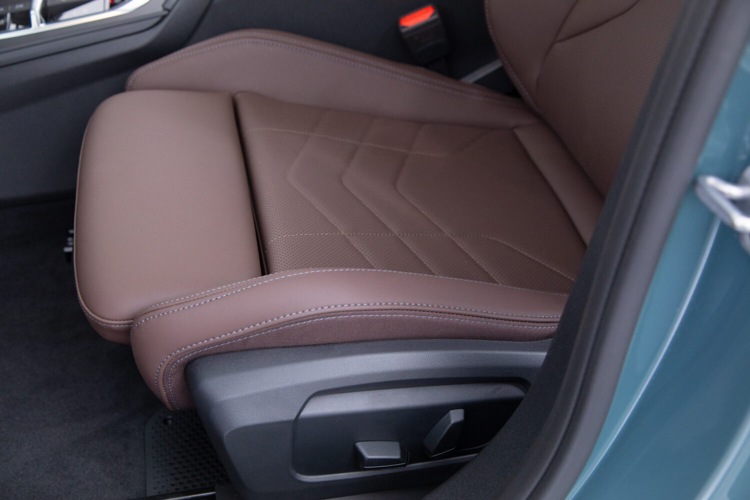 1シリーズ 120d ディーゼルターボ