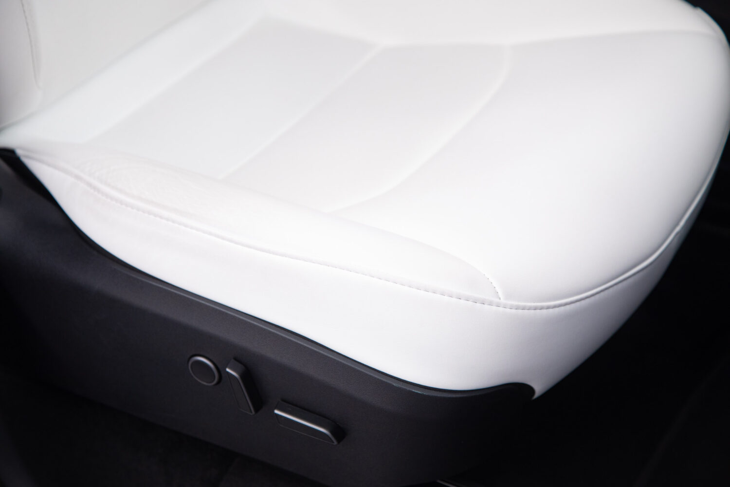 モデルY ロングレンジ デュアルモーター 4WD