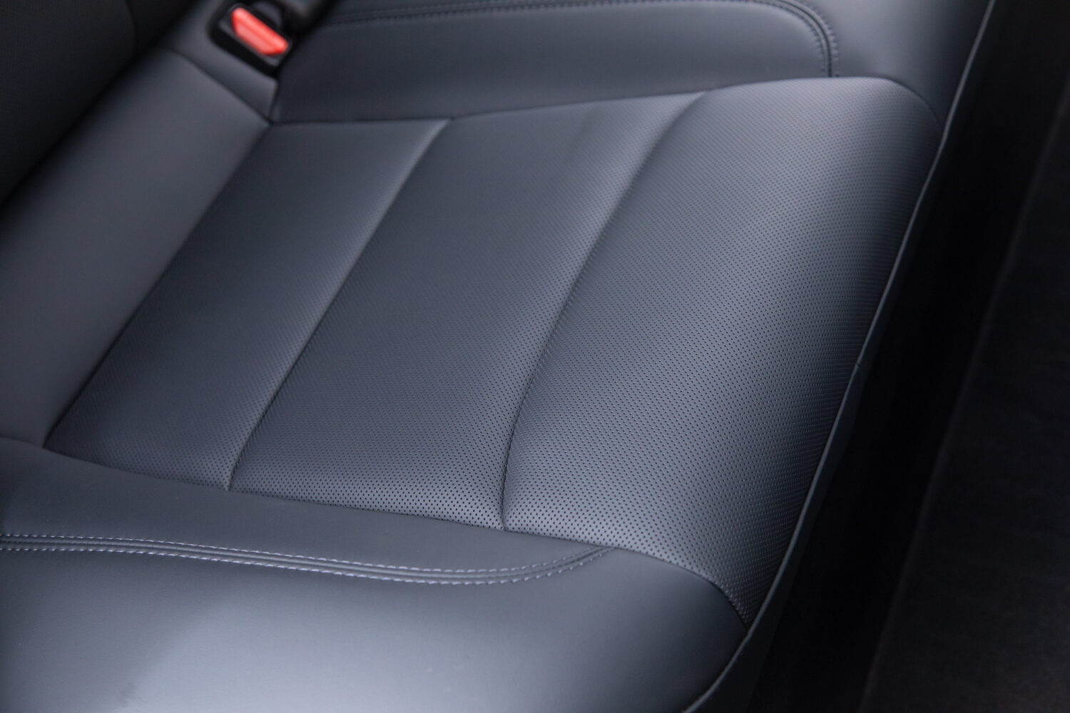 テスラ モデル3 RWD