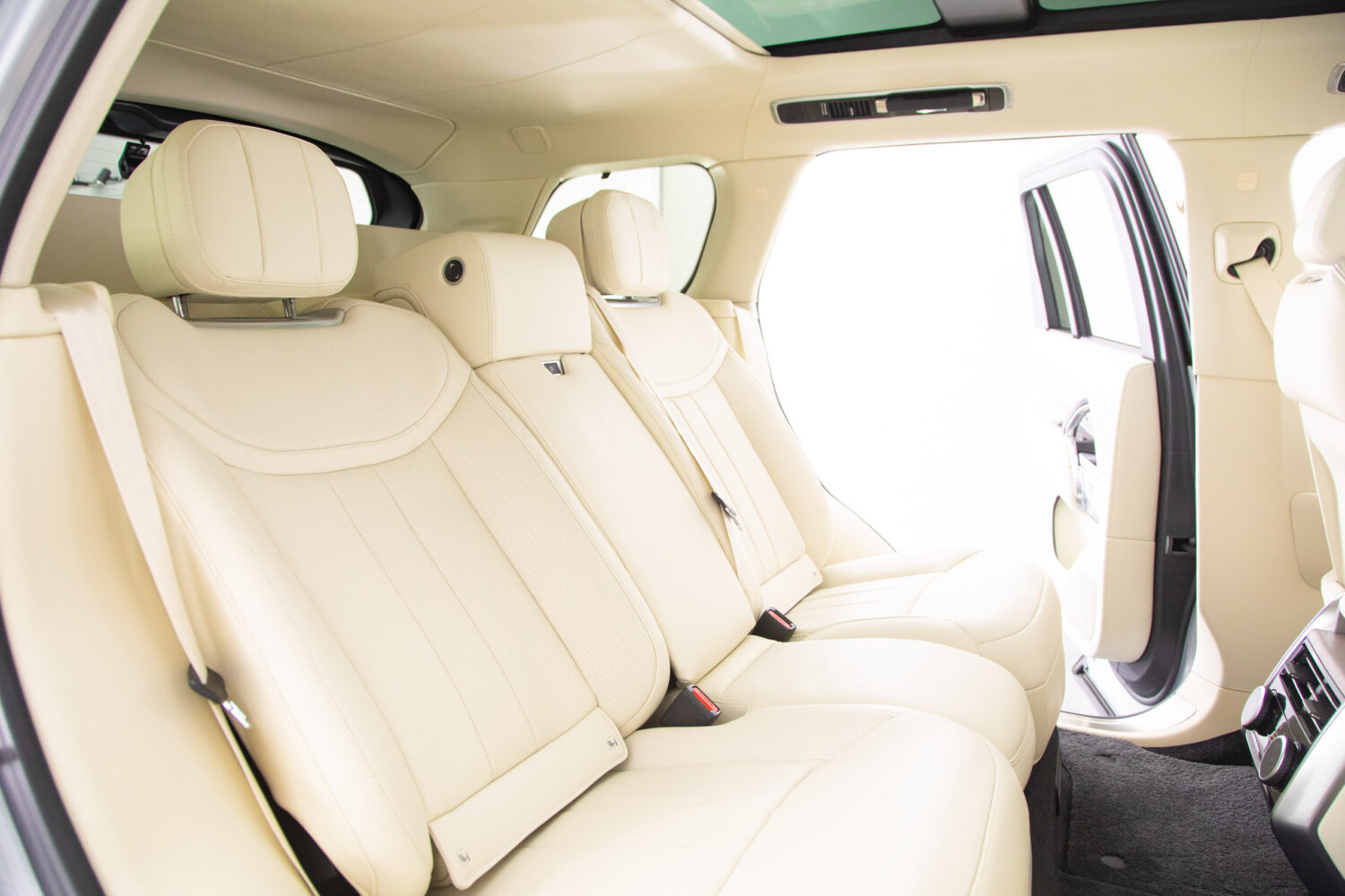 レンジローバー オートバイオグラフィー D300 スタンダードホイールベース 4WD