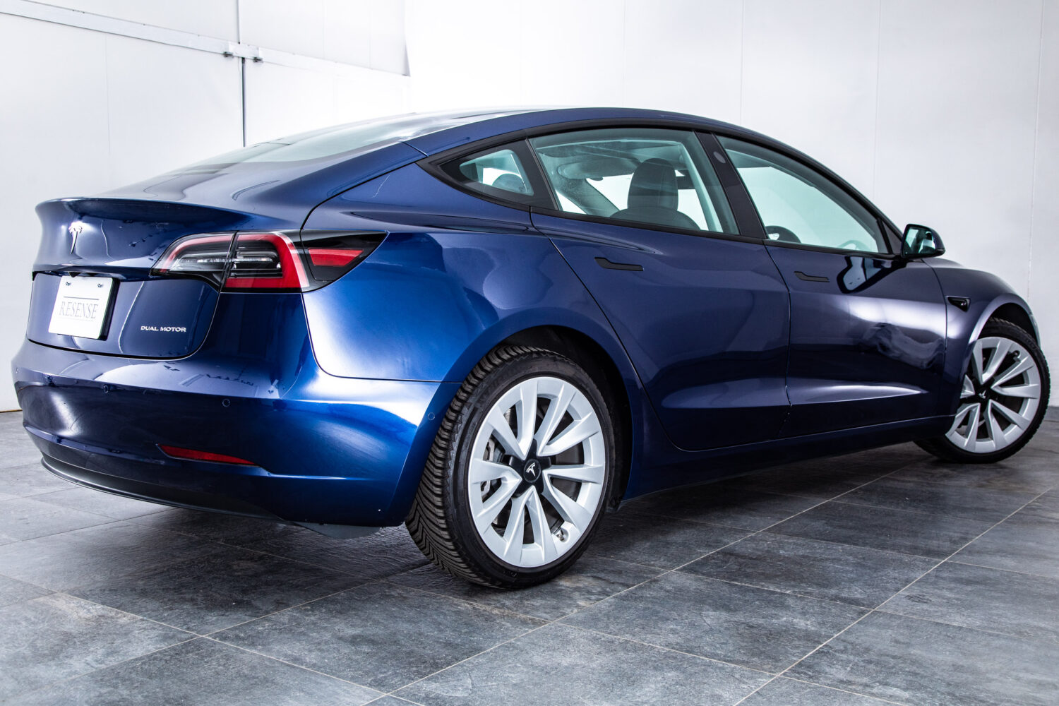 モデル3 ロングレンジ デュアルモーター 4WD