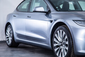 テスラ モデル3 RWD