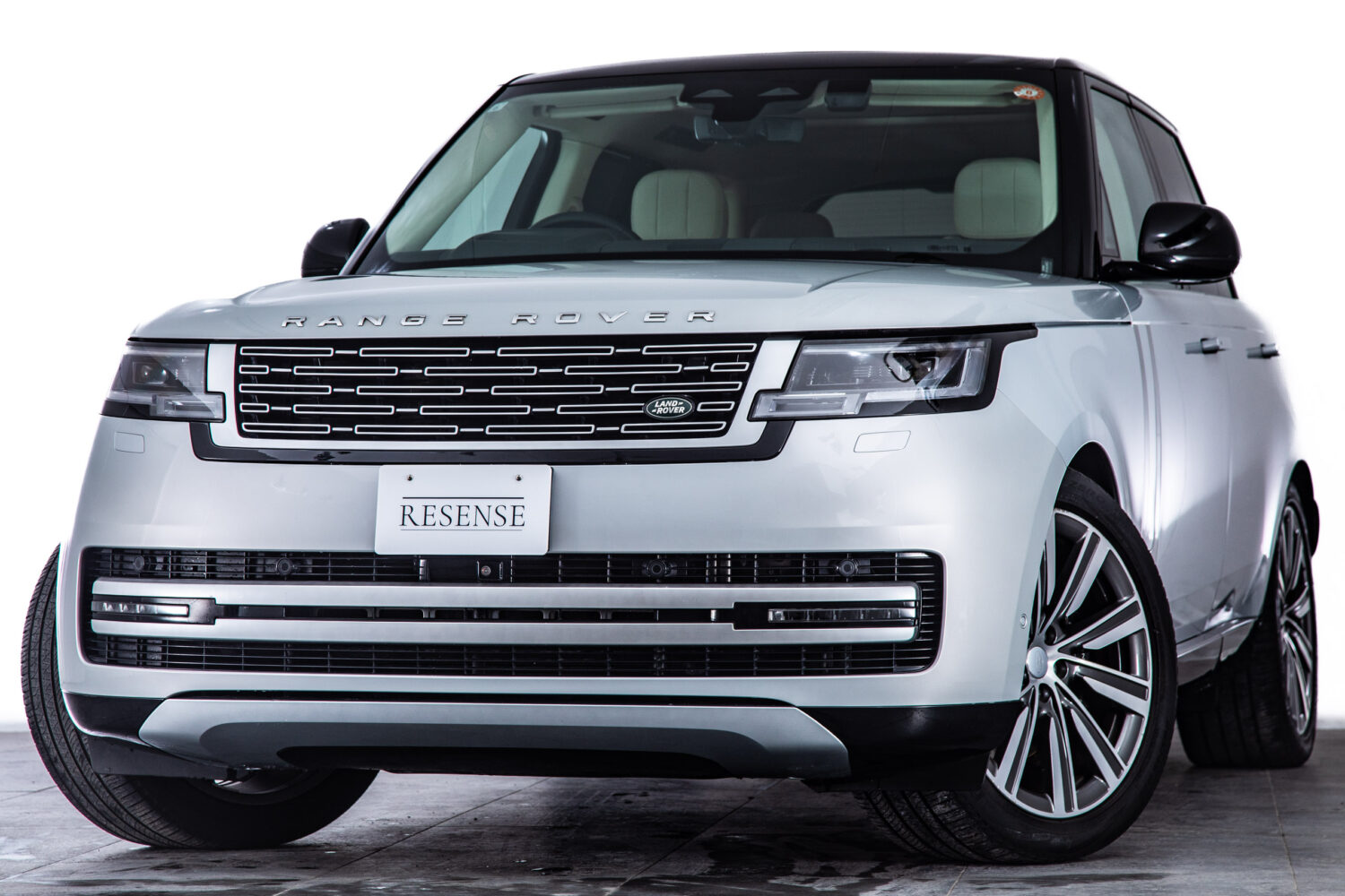 レンジローバー オートバイオグラフィー D300 スタンダードホイールベース 4WD