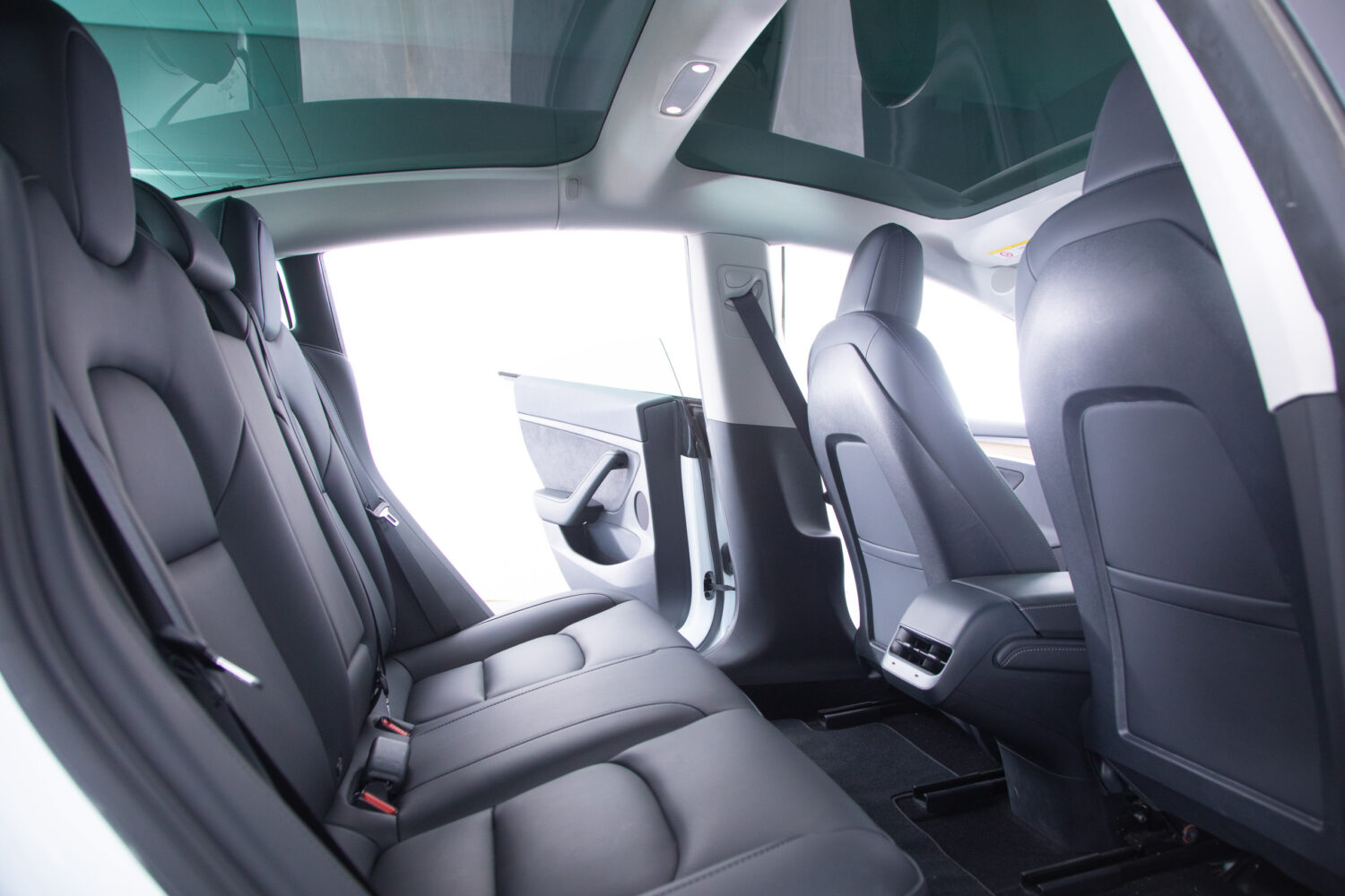 モデル3 ロングレンジ デュアルモーター 4WD