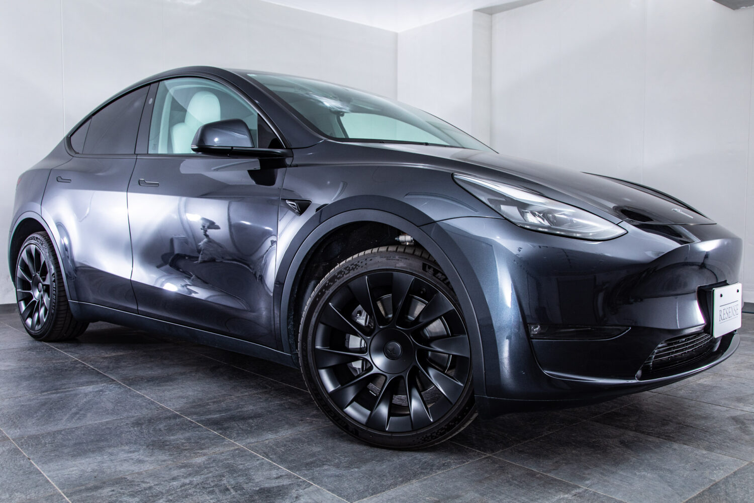 モデルY ロングレンジ デュアルモーター 4WD