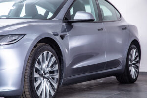 テスラ モデル3 RWD