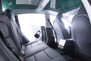 テスラ モデル3 RWD