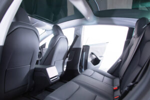 テスラ モデル3 RWD