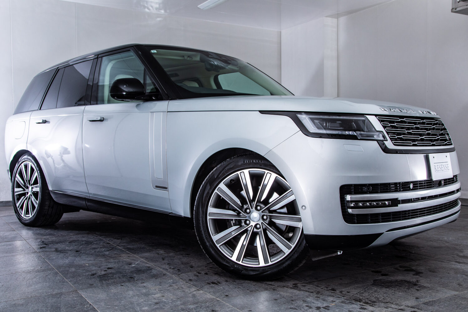 レンジローバー オートバイオグラフィー D300 スタンダードホイールベース 4WD