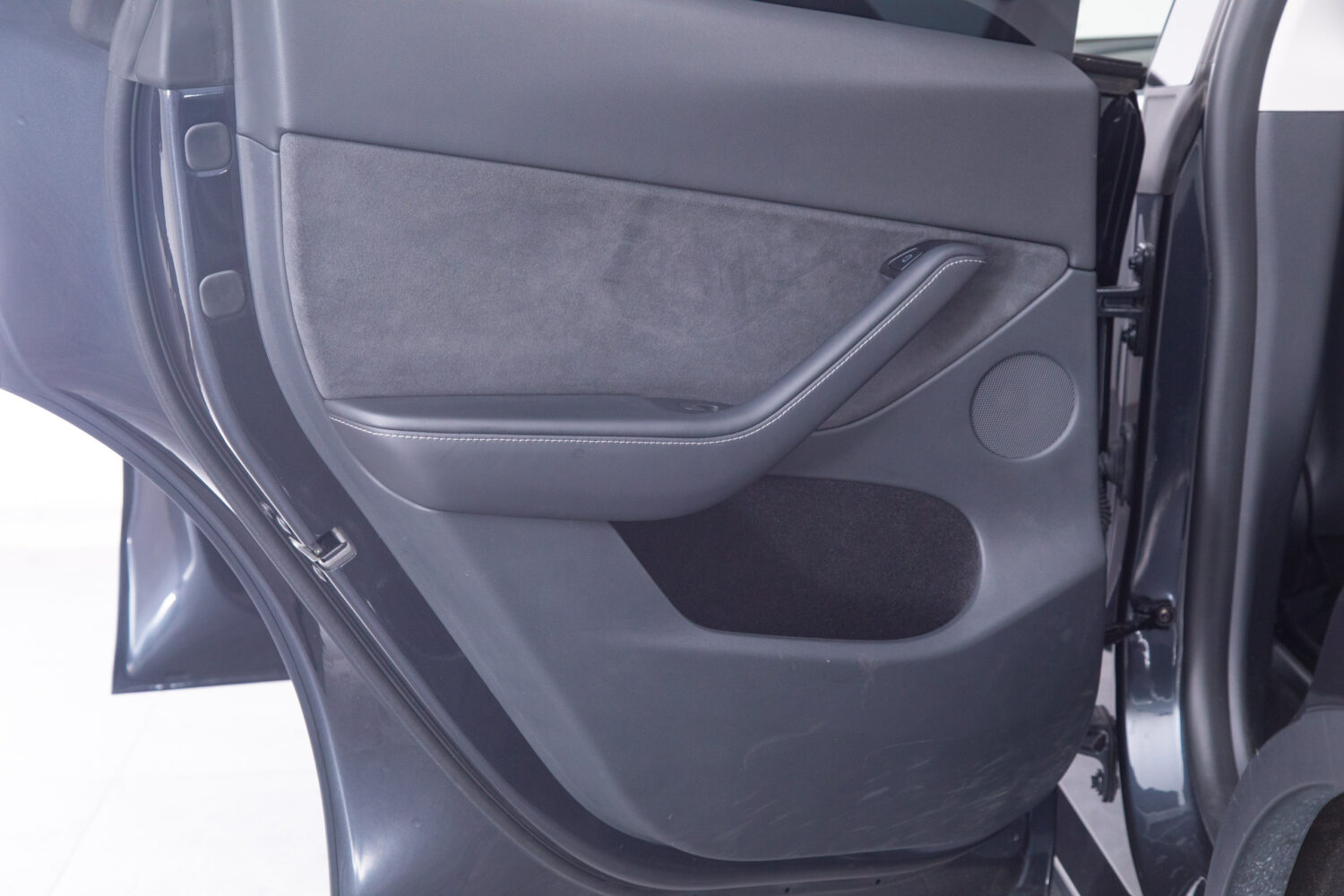 モデルY ロングレンジ デュアルモーター 4WD