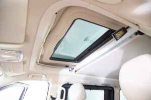 Vクラス BRABUS マルコポーロ D30 4×4 キャンパー