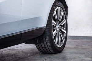 レンジローバー オートバイオグラフィー D300 スタンダードホイールベース 4WD