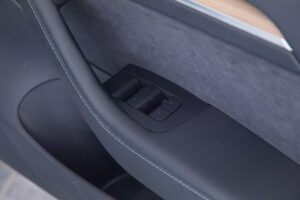 モデル3 ロングレンジ デュアルモーター 4WD