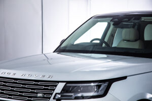 レンジローバー オートバイオグラフィー D300 スタンダードホイールベース 4WD