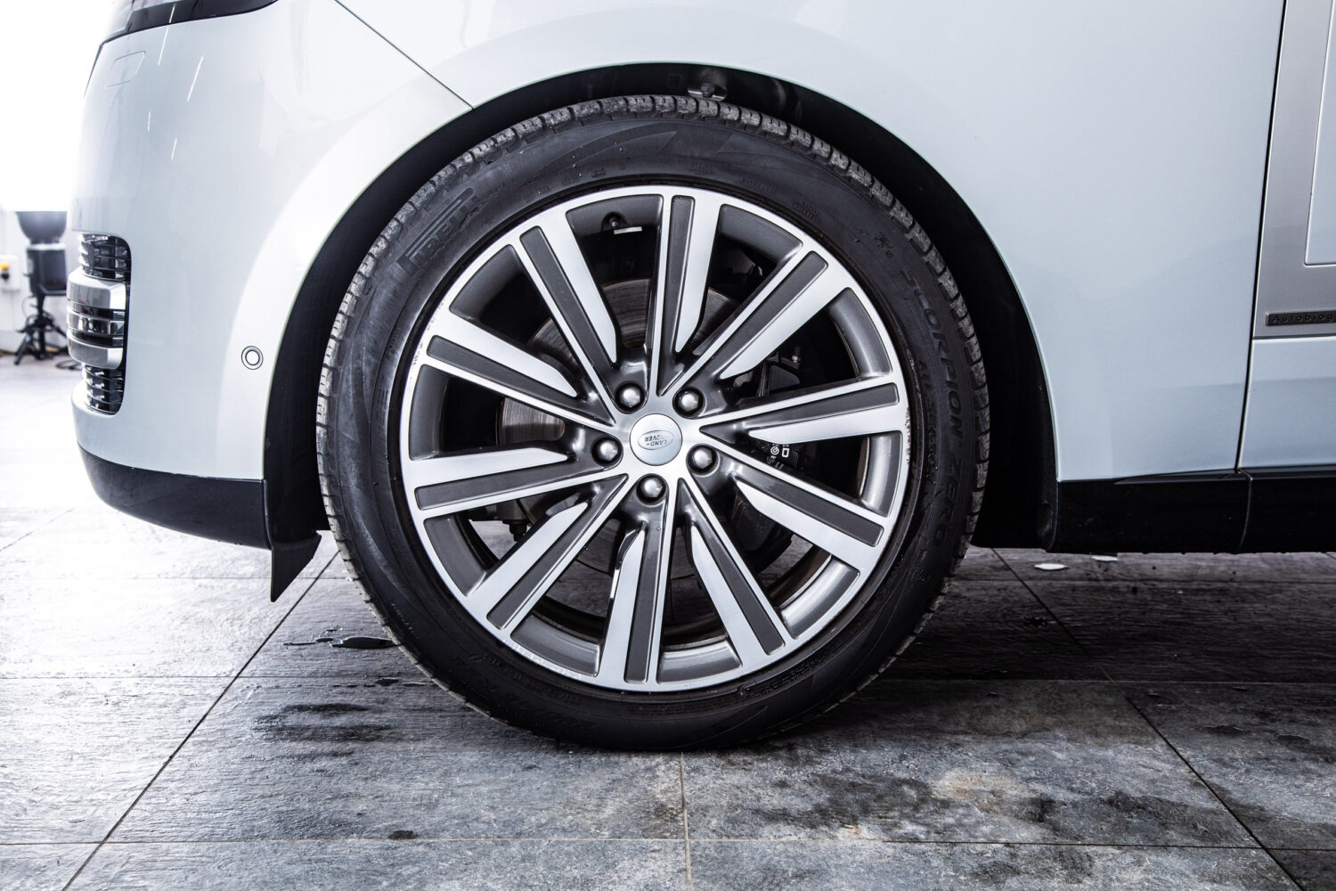 レンジローバー オートバイオグラフィー D300 スタンダードホイールベース 4WD