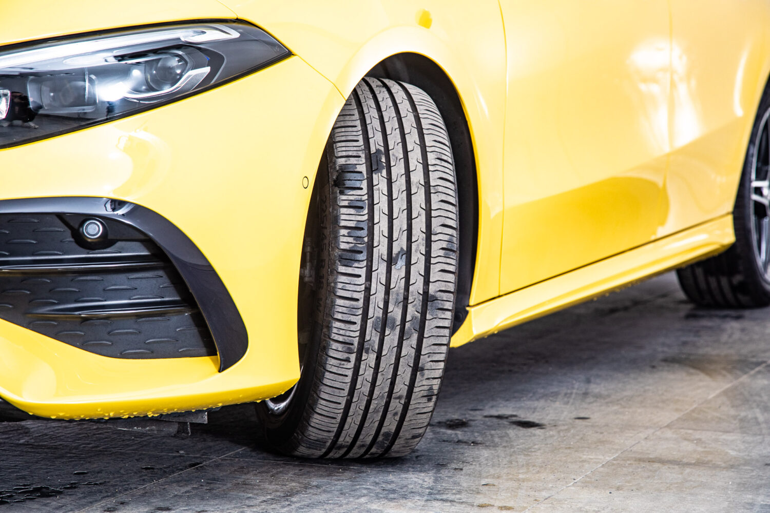 Aクラス A200d AMGラインパッケージ ディーゼルターボ MP202401