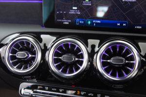 Aクラス A200d AMGラインパッケージ ディーゼルターボ MP202401