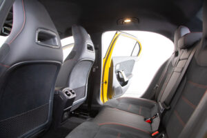 Aクラス A200d AMGラインパッケージ ディーゼルターボ MP202401