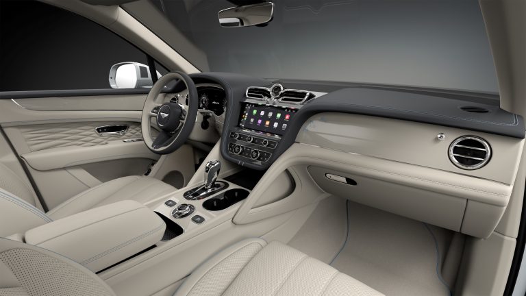 日本限定10台 ベントレー・ベンテイガ・サムシングブルーコレクション・ バイ・マリナー