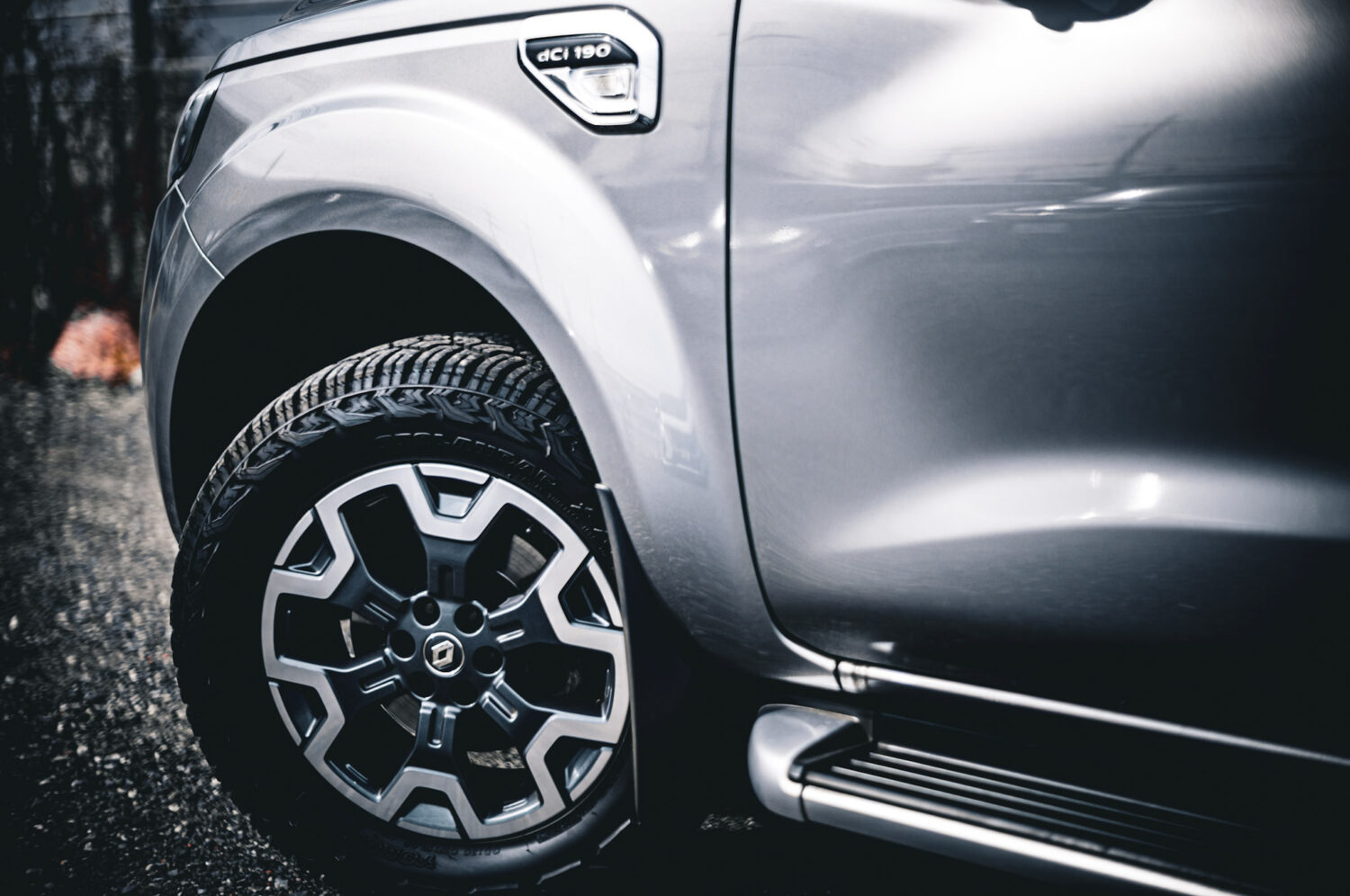 ルノー・アラスカン(2022)多国籍ピックアップ