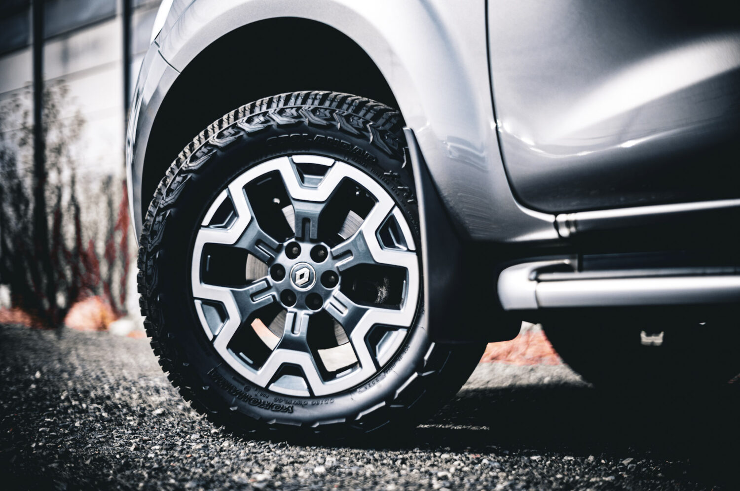 ルノー・アラスカン(2022)多国籍ピックアップ