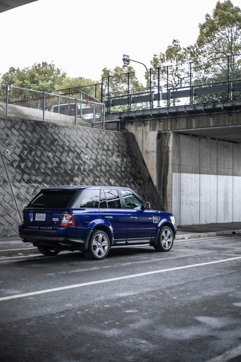 レンジローバースポーツ5.0 V8 スーパーチャージド（2010）SUVにプラスワンを